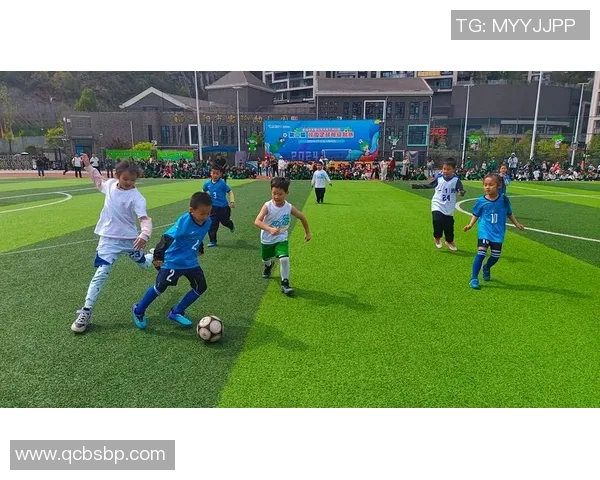 韩光华足球：探索中国足球新生力量与未来发展之路